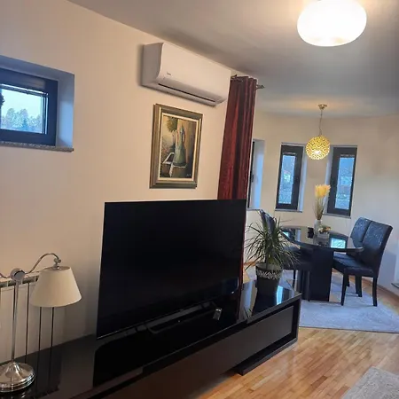 شقة Aquae Lux سراييفو